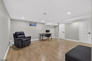 61 Bart Pl, Clifton, NJ 07013 - Photo 38