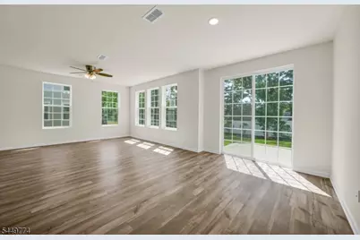 228 Park Ln, Dunellen, NJ 08812 - Photo 10