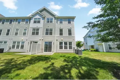 228 Park Ln, Dunellen, NJ 08812 - Photo 24
