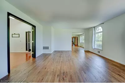 110 Hill Top Ln, Branchburg Township, NJ 08853 - Photo 18