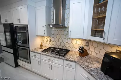 16 Biesiada Ct, Sayreville Boro, NJ 08859 - Photo 16