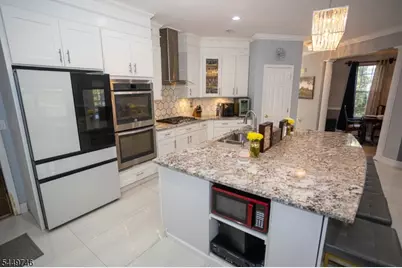 16 Biesiada Ct, Sayreville Boro, NJ 08859 - Photo 14