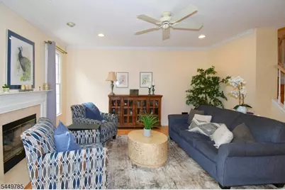 253 Patriot Hill Dr, Bernards Township, NJ 07920 - Photo 8