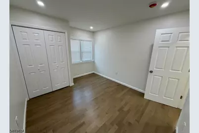 103 Mount Vernon Pl #1, Newark, NJ 07106 - Photo 6