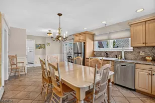 200 N 18th St, Kenilworth, NJ 07033 - Photo 2