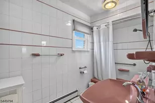 200 N 18th St, Kenilworth, NJ 07033 - Photo 10