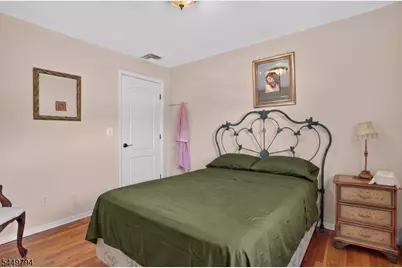 200 N 18th St #1, Kenilworth, NJ 07033 - Photo 8