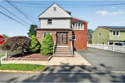 200 N 18th St #2, Kenilworth, NJ 07033 - Photo 1