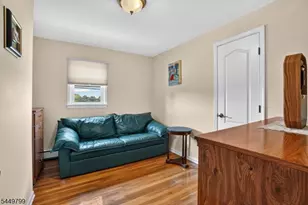 200 N 18th St, Kenilworth, NJ 07033 - Photo 10