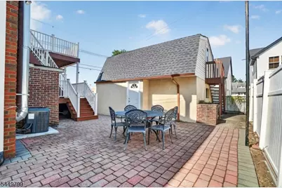 200 N 18th St #2, Kenilworth, NJ 07033 - Photo 12
