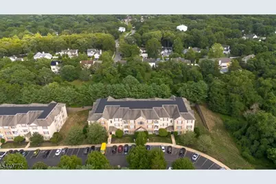 319 Sophee Ln, Lakewood Twp., NJ 08701 - Photo 22