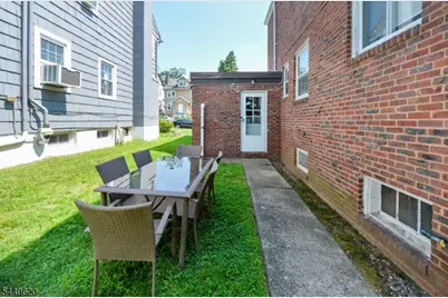 968 Byron Ave, Elizabeth, NJ 07208 - Photo 16
