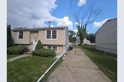 88-90 Halstead St, Newark, NJ 07106 - Photo 2