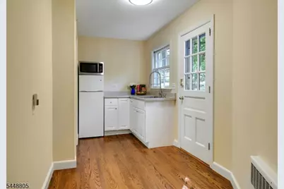 39 Lookout Rd, Mountain Lakes, NJ 07046 - Photo 32