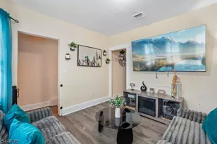 155 Hayward Pl, Wallington, NJ 07057 - Photo 12