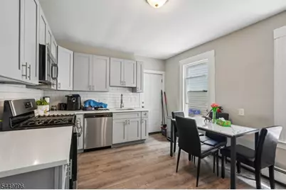 155 Hayward Pl, Wallington, NJ 07057 - Photo 18