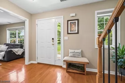 52 Henry Ct, Mount Arlington, NJ 07856 - Photo 4