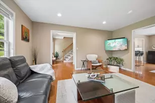 52 Henry Ct, Mount Arlington, NJ 07856 - Photo 6