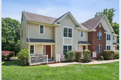 52 Henry Ct, Mount Arlington, NJ 07856 - Photo 2