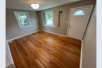 67 Rowland Ave, Hackensack, NJ 07601 - Photo 2