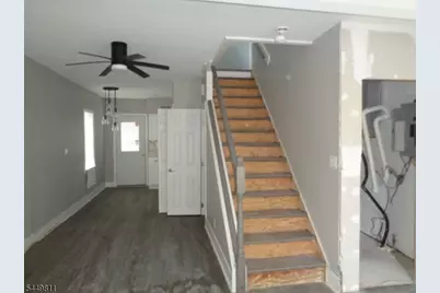 12 Brandriff Ave, Pennsville Township, NJ 08070 - Photo 2