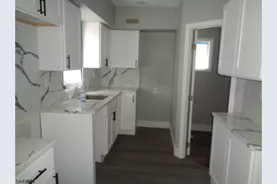 12 Brandriff Ave, Pennsville Township, NJ 08070 - Photo 4