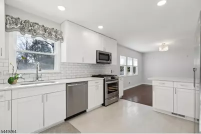 287 Country Club Dr, Oradell, NJ 07649 - Photo 14