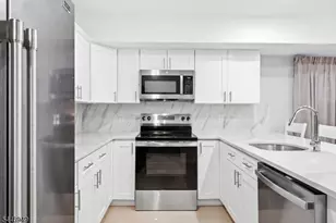 49 N 5th St, Newark, NJ 07107 - Photo 8