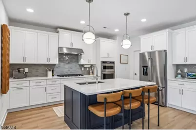 22 Flower Horn Blvd, Randolph Township, NJ 07869 - Photo 12