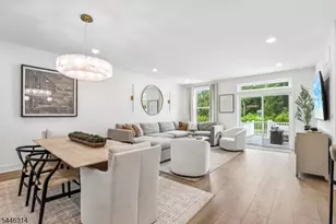 22 Flower Horn Blvd, Randolph Township, NJ 07869 - Photo 6
