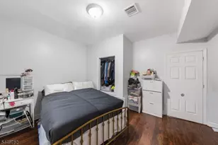 77 S 16th St, East Orange, NJ 07018 - Photo 12
