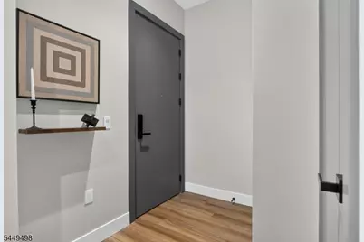 303 Washington St #8J, Newark, NJ 07102 - Photo 2