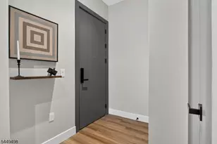 303 Washington St, Newark, NJ 07102 - Photo 2