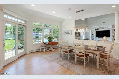 94 Hillcrest Dr, Clark Township, NJ 07066 - Photo 18