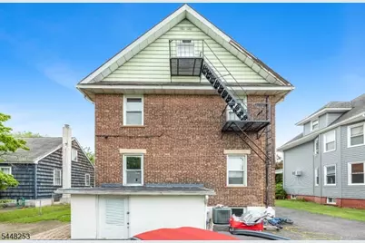 324 Union St, Carlstadt, NJ 07072 - Photo 6