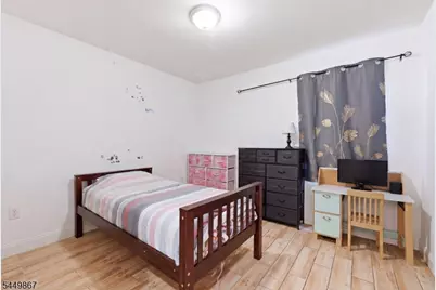 17 Stanton St, Newark, NJ 07114 - Photo 24