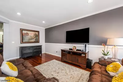 14 Barrister St, Clifton, NJ 07013 - Photo 6