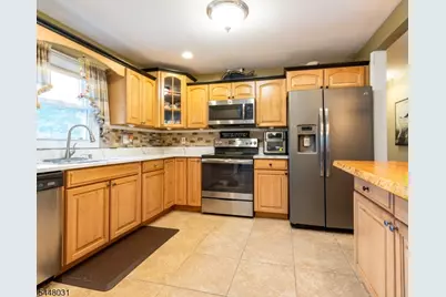 2 Washington Rd, Ogdensburg, NJ 07439 - Photo 2
