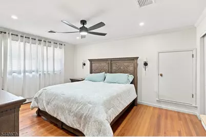 5 Anna Marie Ct, Fairfield, NJ 07004 - Photo 18