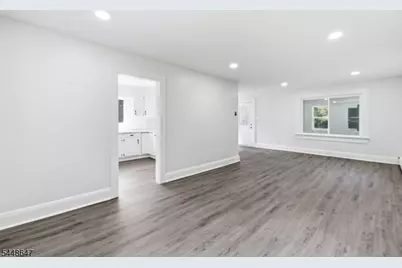 1104 N Washington Ave, Green Brook Township, NJ 08812 - Photo 16