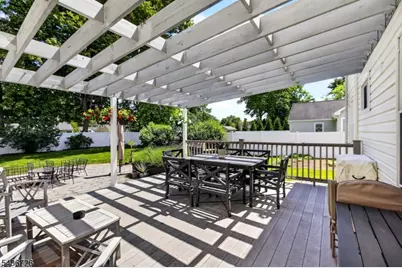 37 Hall Dr, Clark Township, NJ 07066 - Photo 34