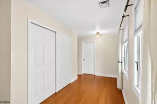 37 Hall Dr, Clark Township, NJ 07066 - Photo 18
