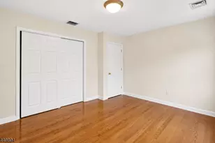 37 Hall Dr, Clark Township, NJ 07066 - Photo 24