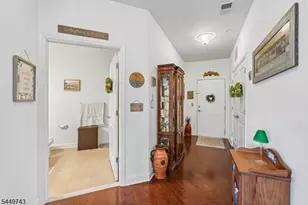 43 Elston Ct, Wanaque, NJ 07420 - Photo 2