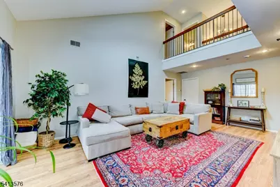 58 Pasture Ct, Roxbury Township, NJ 07852 - Photo 4