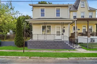 319 Warren St, Phillipsburg, NJ 08865 - Photo 1
