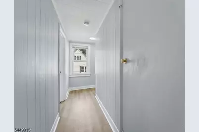 319 Warren St, Phillipsburg, NJ 08865 - Photo 14