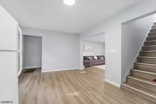 319 Warren St, Phillipsburg, NJ 08865 - Photo 8