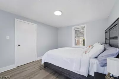 319 Warren St, Phillipsburg, NJ 08865 - Photo 16