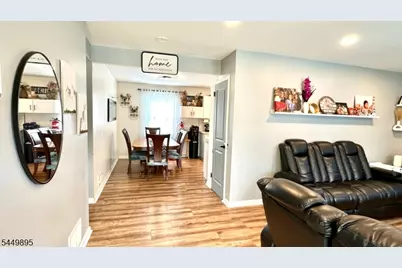 72 Valley View Rd, Hillside, NJ 07205 - Photo 14